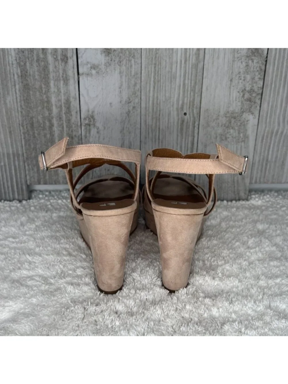 BP Sky Wedge Platform Sandals 7 M